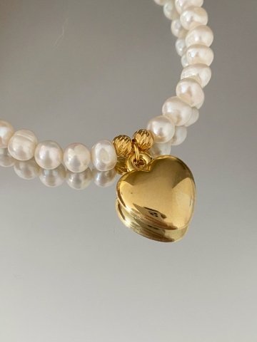 Natural Pearls Convex Heart Necklace