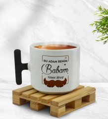 Kişiye Özel Bu Adam Benim Babam Tasarımlı Siyah T Kulplu Middle Kupa Bardak - Model 1