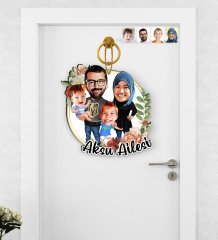 Kişiye Özel Tesettürlü Aile Karikatürlü Ahşap Kapı Süsü-3