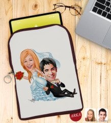Kişiye Özel Evleniyoruz Karikatürlü Taşınabilir Koruyucu Tablet Kılıfı & Organizer Çanta - Bordo-2