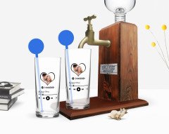 Kişiye Özel Renkli Baskılı Fotoğraflı Spotify Barkodlu Tasarımlı İkili Vodka Bardağı ve Ahşap Vodka Standı Hediye Seti-2